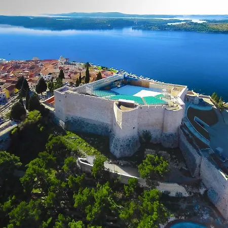 Ercegovic Apartment *